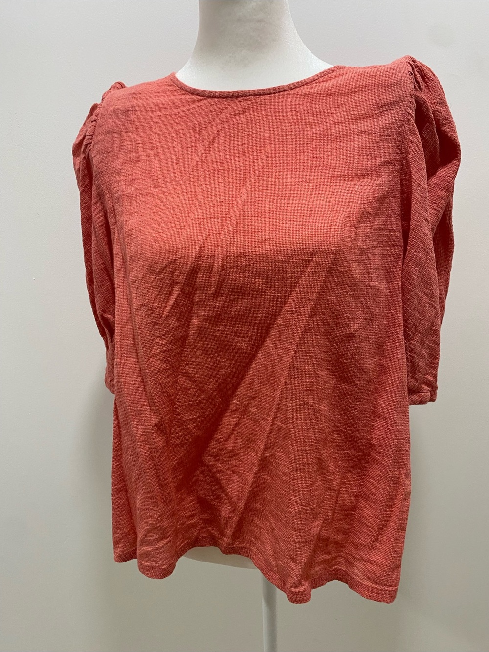 Treasure & Bond Textured Coral Short-Sleeve Crewneck Top